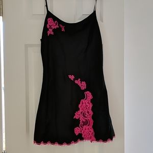 Victoria's Secret silk black & pink lace chemise-S